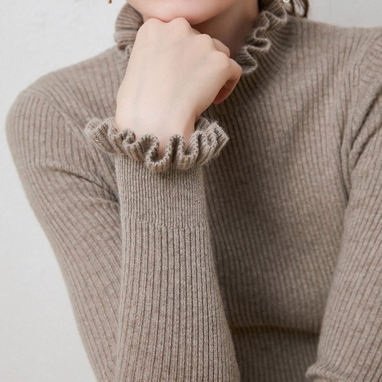 Cashmere Ribbed Knit Turtleneck Sweater with Ruffled Cuffs for Women