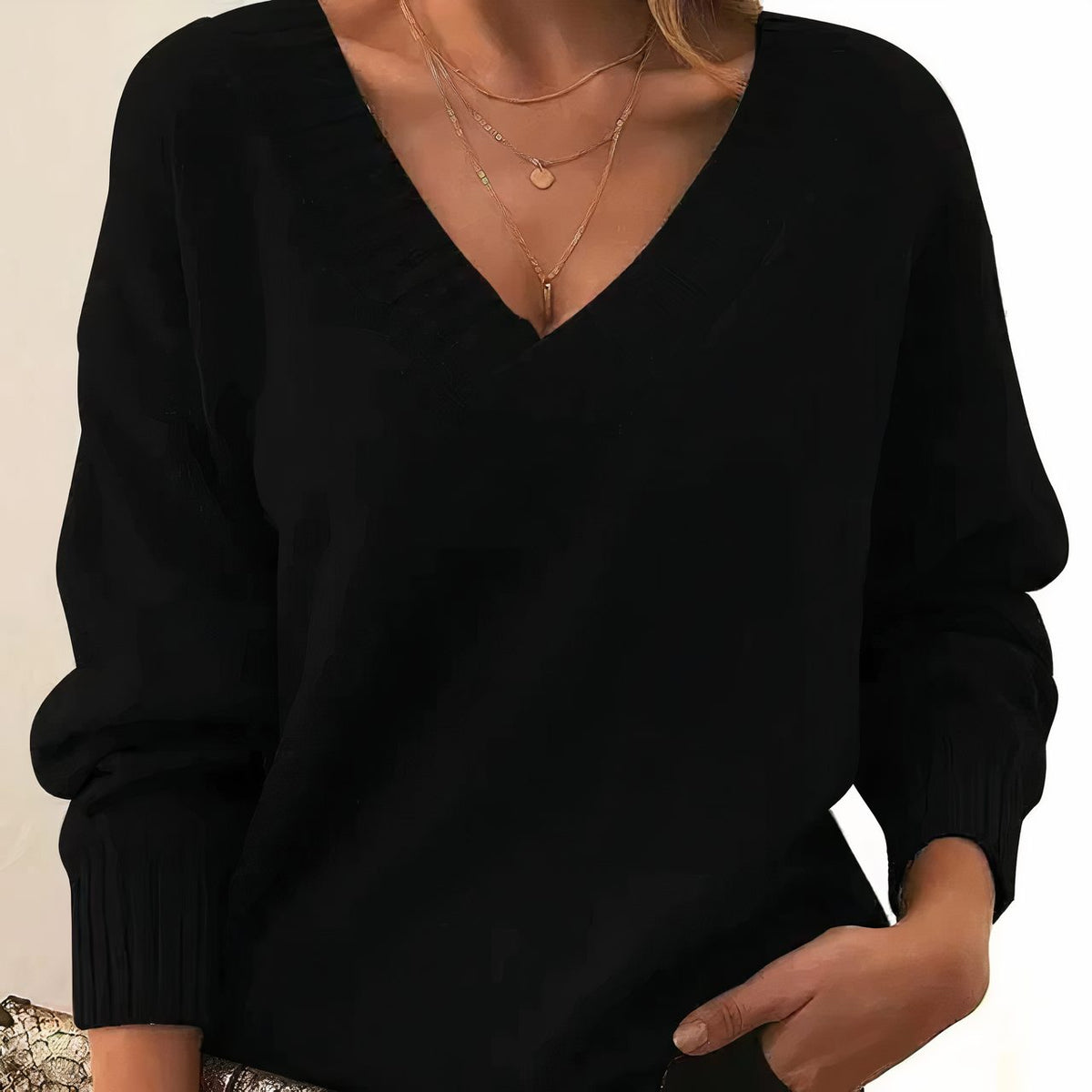 Cashmere Roll Neck Sweater for Women - Black