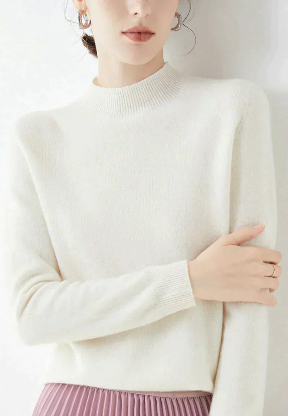 Crew Neck Cashmere Sweater for Women - White