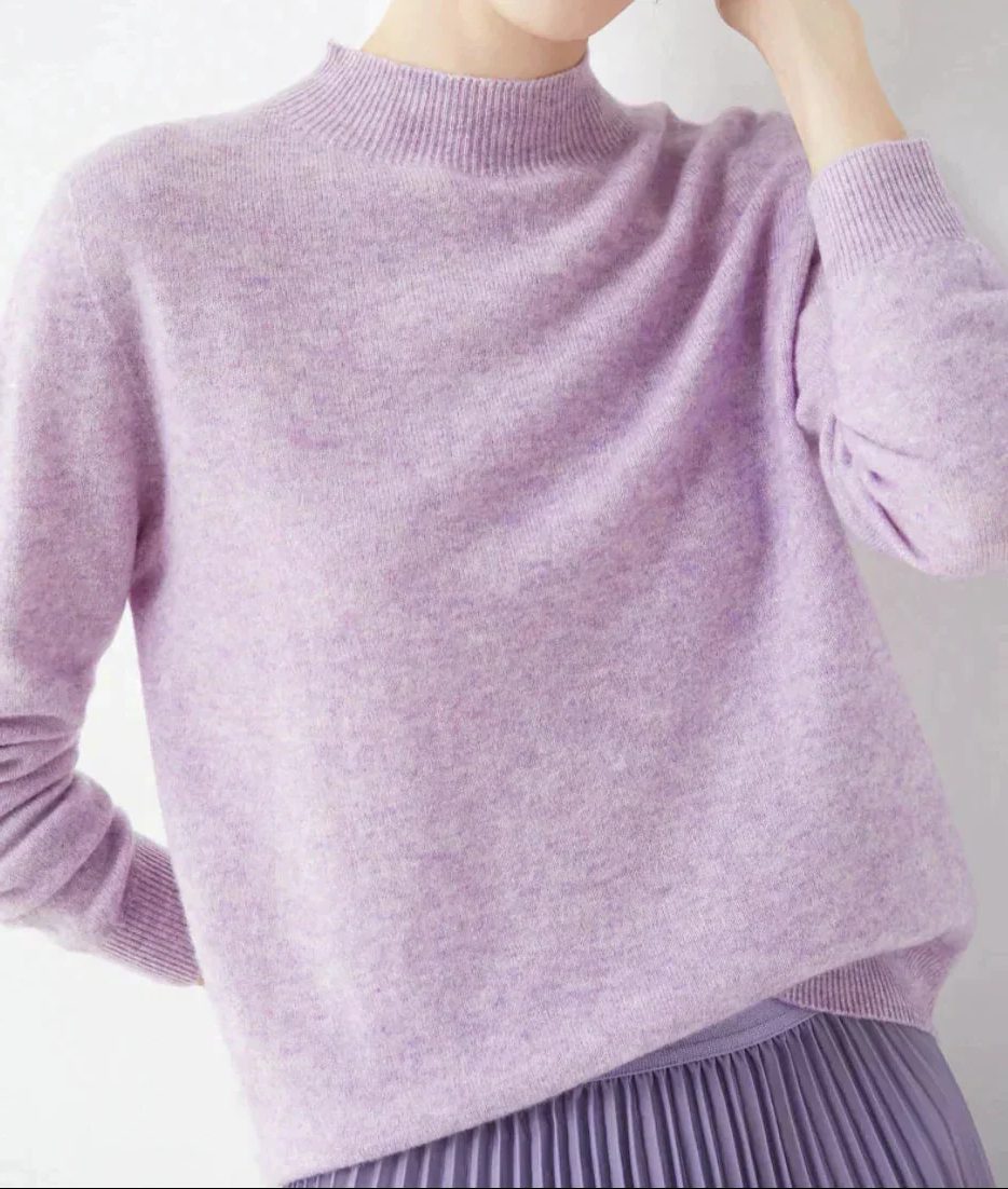 Crew Neck Cashmere Sweater for Women - Light Purple