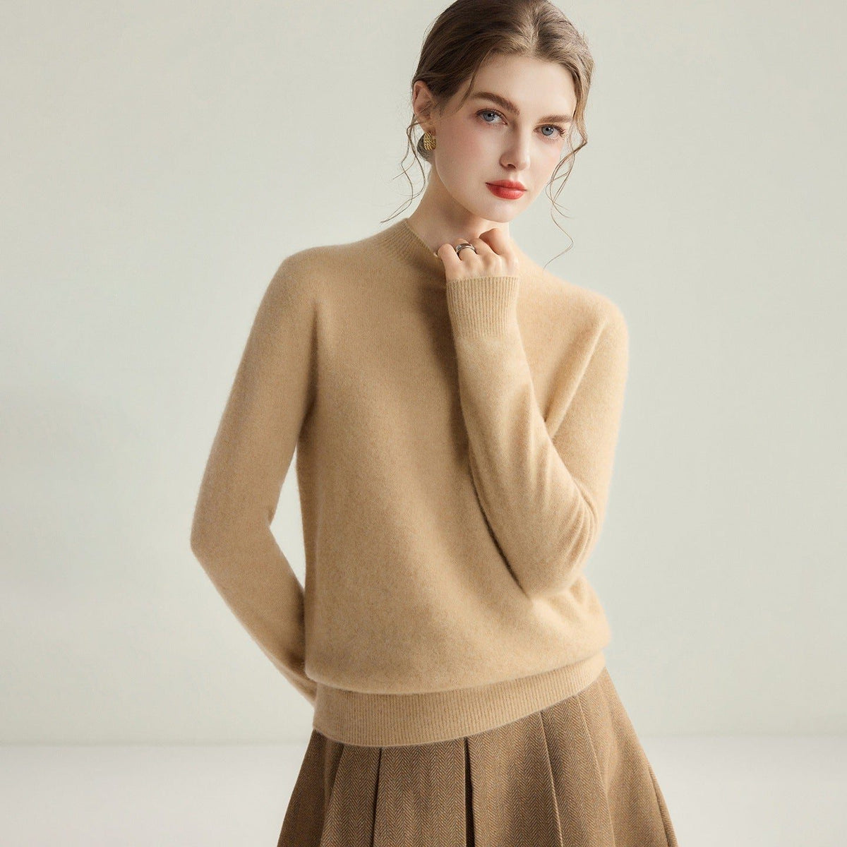 Fine Knit Cashmere Sweater with Mock Neck for Women - Khaki