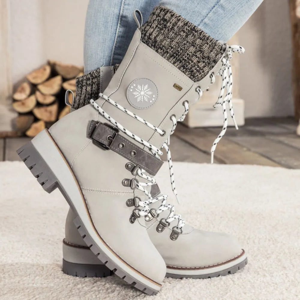 Lace-Up Lug Sole Ankle Boots for Women - Light Gray