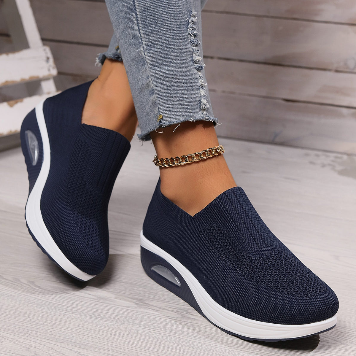 Mesh Slip-On Trainers for Women - Dark Blue