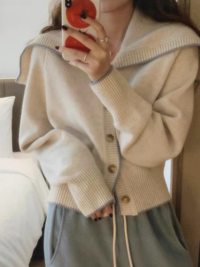 Ribbed Knit Cardigan with Oversized Sailor Collar for Women - View 4