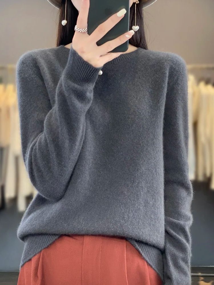Ribbed Knit Crew Neck Sweater for Women - Gray