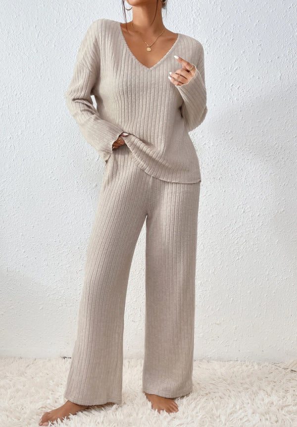 Wool Ribbed Knit V-Neck Jumper and Wide Leg Trousers Set for Women - View 10